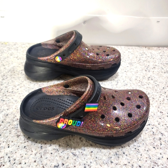 CROCS Classic Bae Pride Translucent Glitter/Rainbow Platform Clogs  Size 9 - Picture 4 of 9